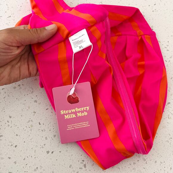 NEW Strawberry Milk Mob Pink Bandeau Claire de Lune Bikini Top Women's Size XL - Picture 3 of 6
